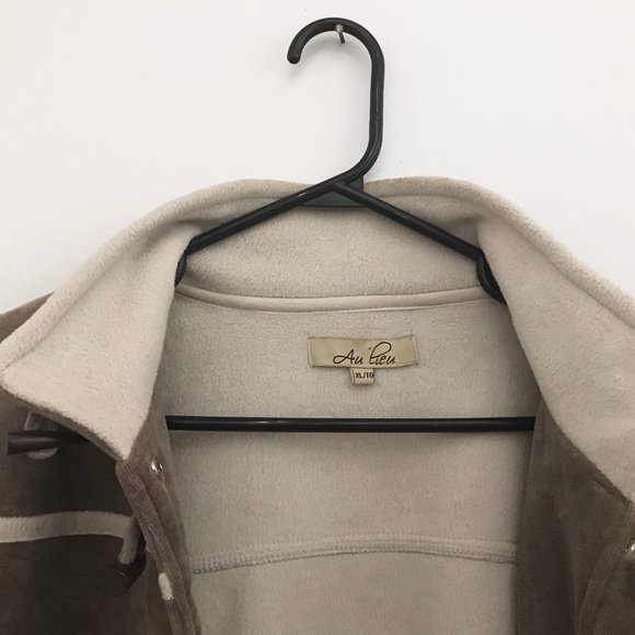 Taupe Jacket - Picture 5 of 5